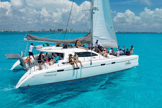 Cancun Catamaran: Isla Mujeres, Snorkeling, Drinks & Buffet Lunch - Setting sail from Playa Tortugas at 10:30 a.m.