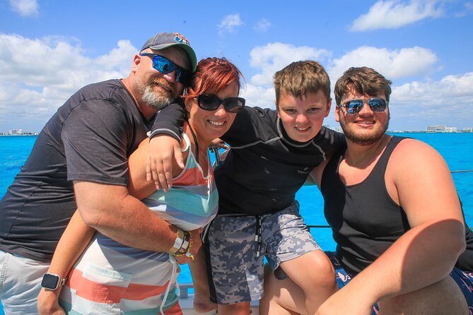 Cancún Catamaran to Isla Mujeres + Snorkel, Open Bar & Lunch - Who will enjoy this day most
