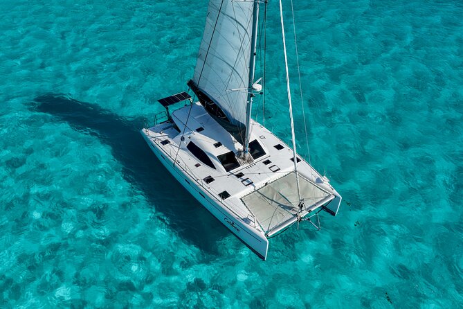 Cancún Catamaran to Isla Mujeres + Snorkel, Open Bar & Lunch - Timing, weather, and cancellation details