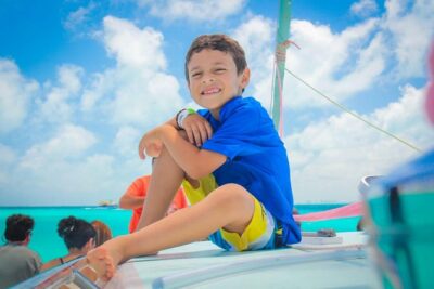 Cancun Half-Day Sailing Catamaran Cruise to Isla Mujeres