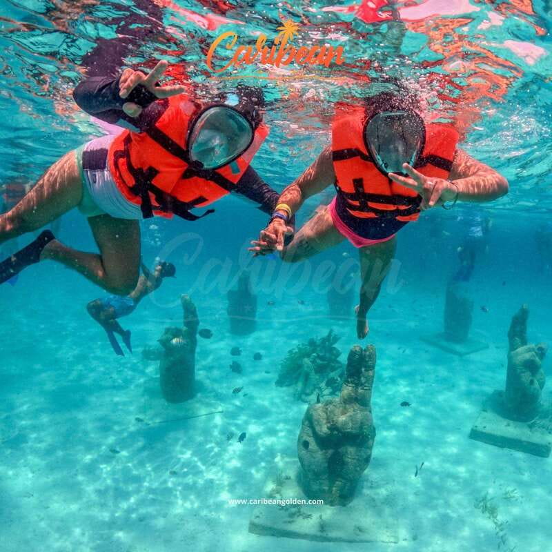 Cancun: Isla Mujeres Catamaran + Coco Bongo Show - Playa Norte and the first taste of Isla Mujeres