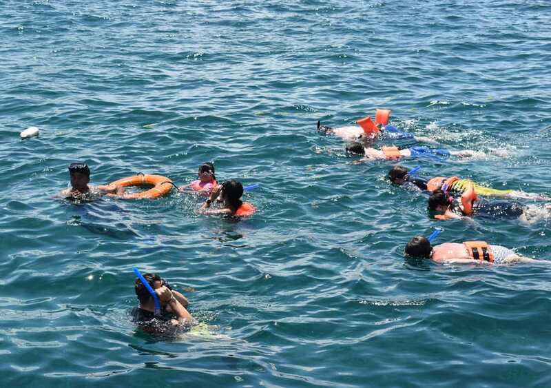 Cancun: Isla Mujeres Only Adults Catamaran, drinks & snorkel - What the $89 price really covers