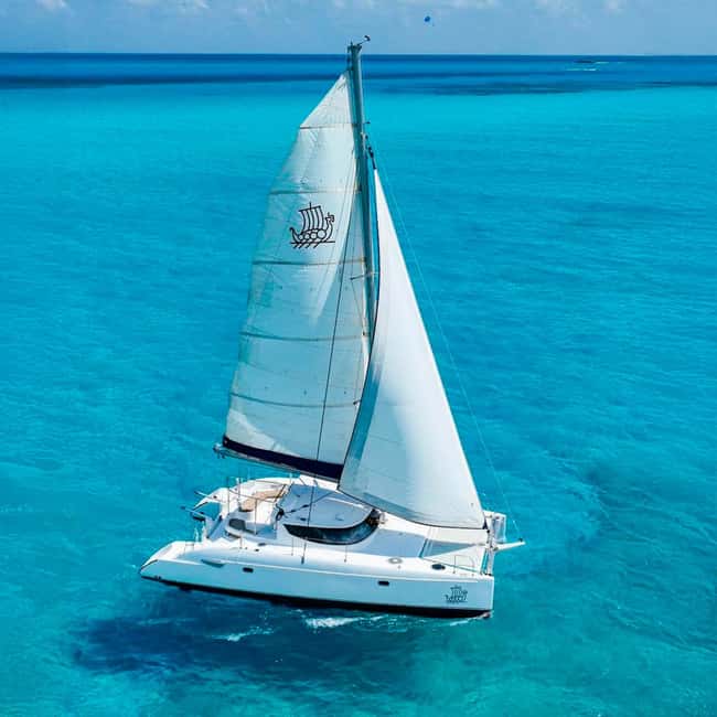 Cancun: Premium Catamaran with Transportation & Dock fee - From your hotel to the Caribbean