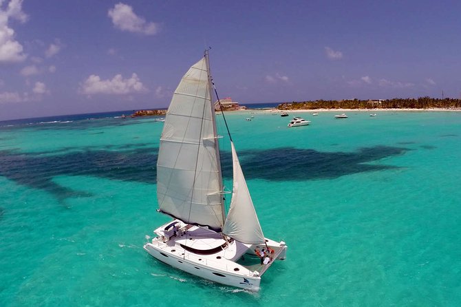 Cancun to isla mujeres catamaran sailing - Snorkeling near Cancun’s reef