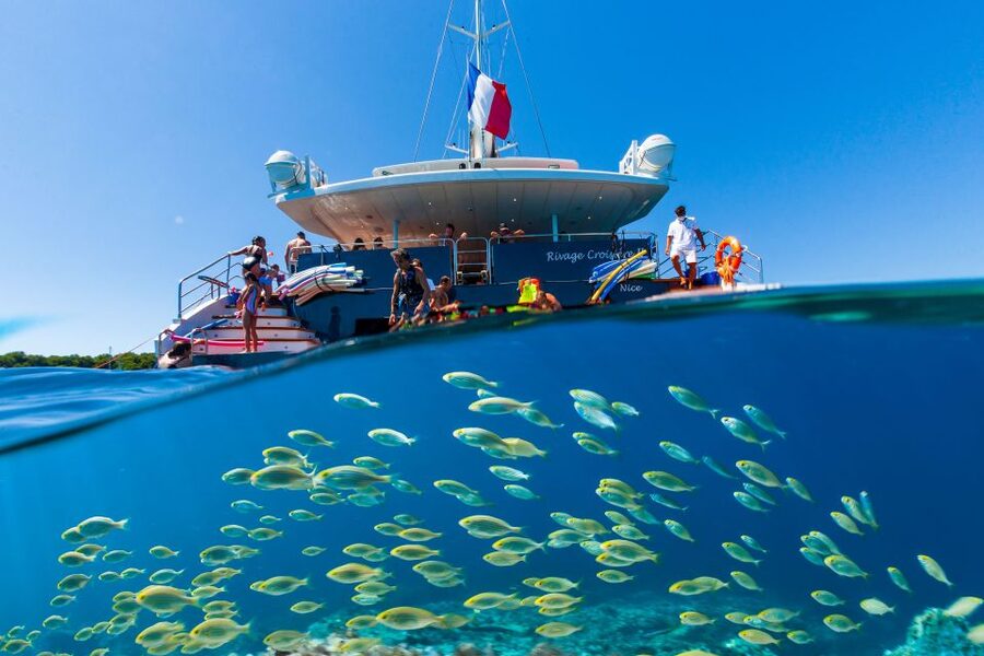 Cannes: Half-Day Catamaran Cruise - A Riviera afternoon with two boats