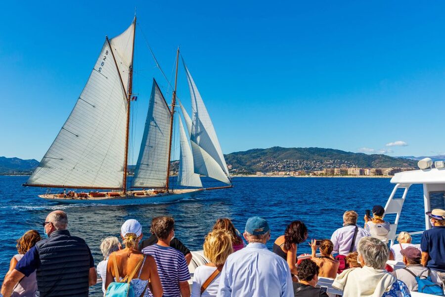 Cannes Royal Regatta Catamaran cruise - Champagne and a cold buffet at 13:00