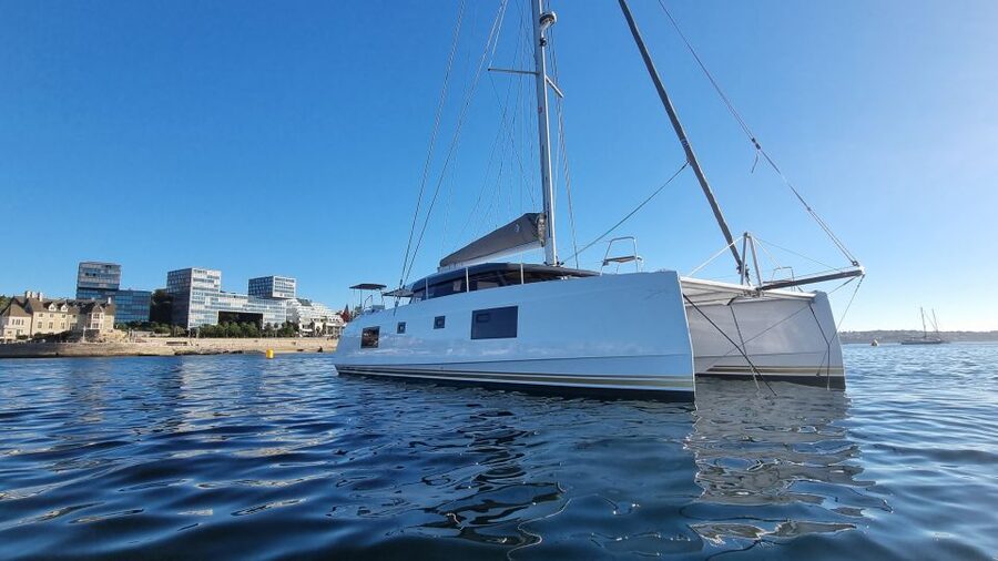 Cascais:Luxury Private Sailing Catamaran Cruise with a Drink - What this private Cascais cruise is really like