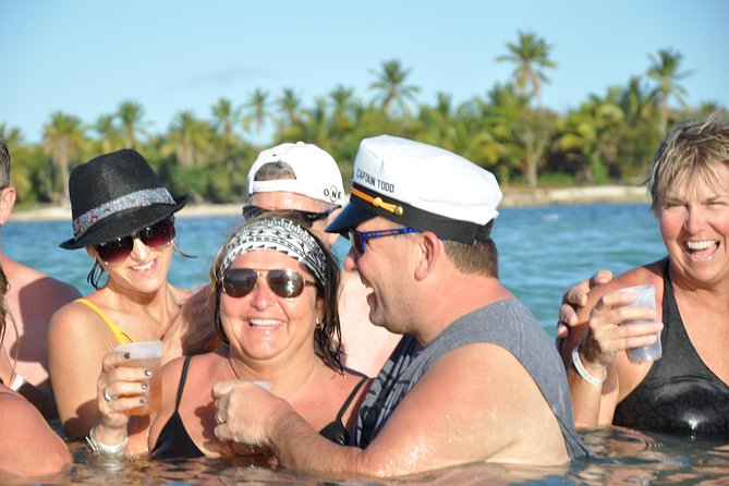 Catamaran Booze Cruise, Snorkeling & Punta Cana Coast View - What this 3.5-hour Punta Cana cruise is really like
