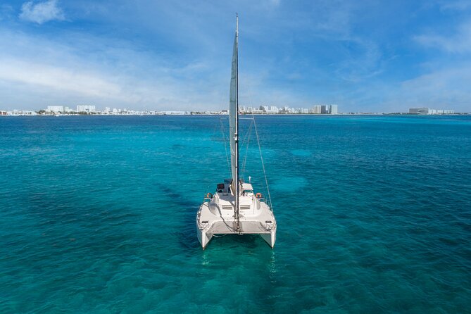 Catamaran Cancun to Isla mujeres Lunch OpenBar and Snorkeling - What the $38 price really means