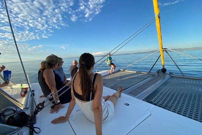Catamaran Cruise in Cape Town - The crew, boat atmosphere, and group size