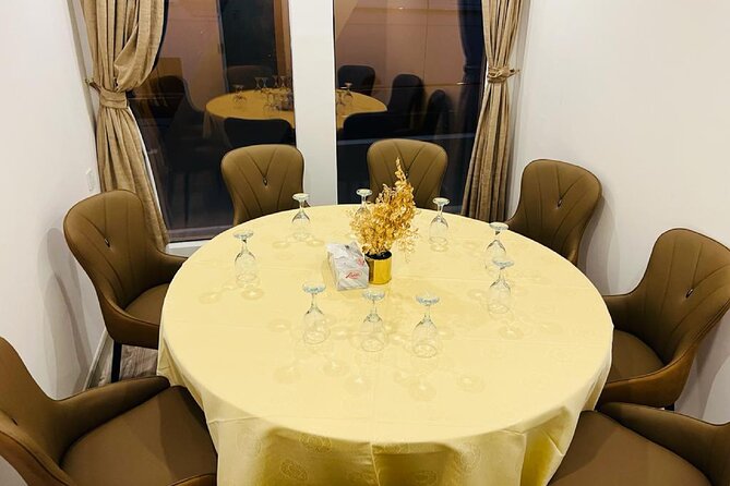 Catamaran Cruise with Dinner at Al Jaddaf Waterfront Dubai - How the crowd affects the experience