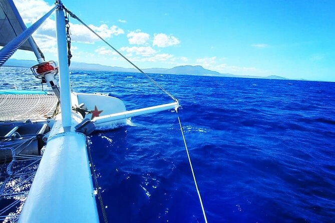 Catamaran Day Trip, Snorkeling & Sailing Excursion - Lunch, drinks, and the afternoon mood