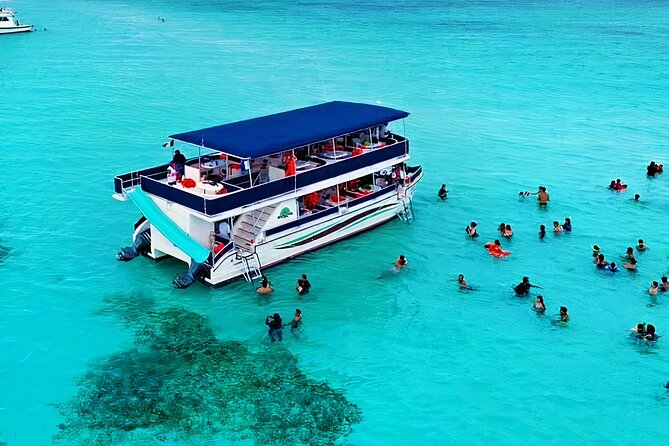 Catamaran Excursion + Open bar + Snorkeling at El Cielo - What the $34 catamaran trip actually includes