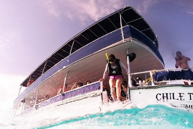 Catamaran Excursion + Open bar + Snorkeling at El Cielo - Boat comfort and equipment are the weak spots