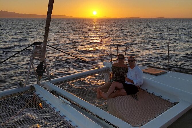 Catamaran Experience Naxos , all inclunding - Swimming in clear bays and using the snorkeling gear