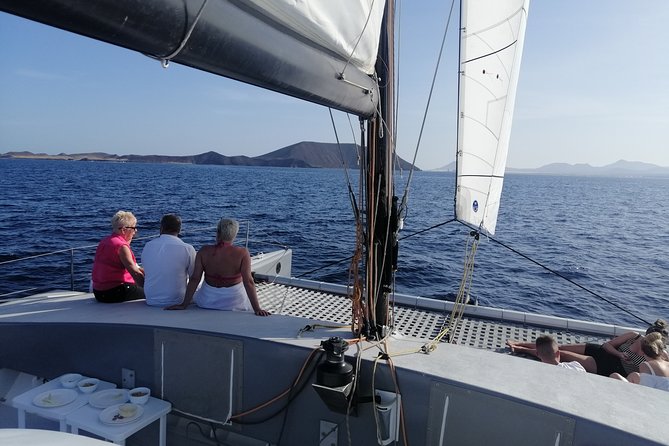 Catamaran F40 Lanzarote sailing - Taking the wheel with David Vera