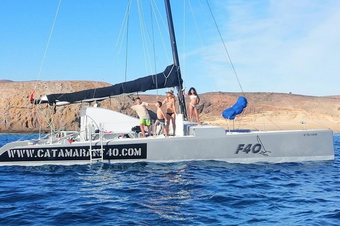 Catamaran F40 Lanzarote sailing - Sailing toward Papagayo and the lighthouse