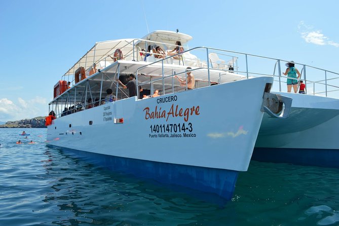 Catamaran Islas Marietas - Snorkel & Open Bar - Snorkeling, kayaks, and paddleboards