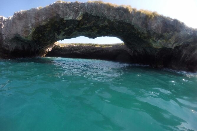 Catamaran Islas Marietas - Snorkel & Open Bar - The question of Hidden Beach