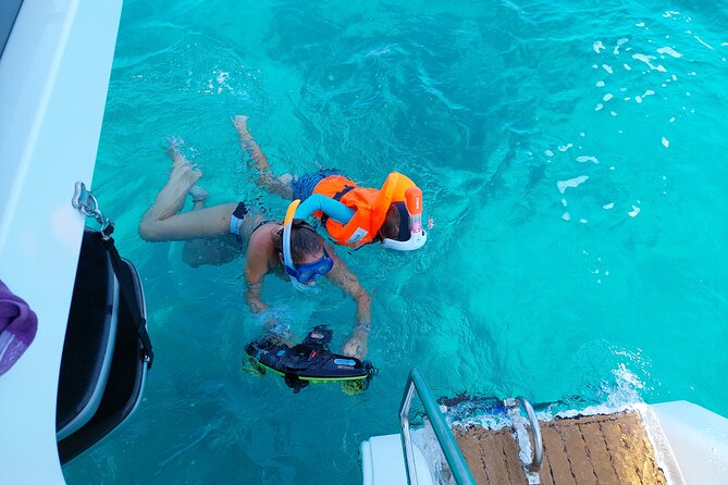 Catamaran Mallorca Eco Experience - A sunset departure changes the mood