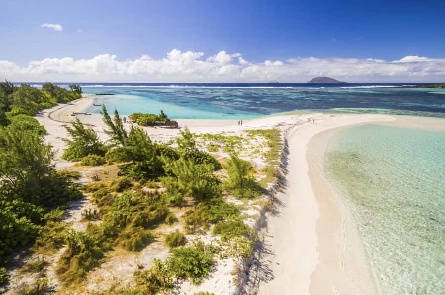 Catamaran Mauritius Cruise in the North Coasts - At a glance