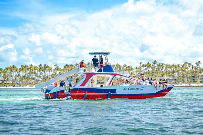 Catamaran Party Boat In Punta Cana With Pick Up - Music, dancing, drinks, and the real party atmosphere