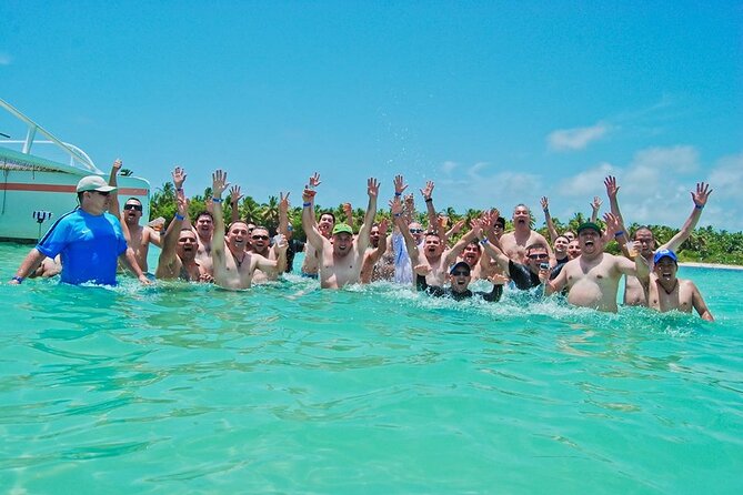 Catamaran Party in Punta Cana Includes Drink and Transportation - Who will enjoy this catamaran most