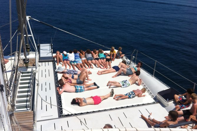 Catamaran ride -Costa Brava with barbecue and drinks. Familiar. - A coastal route toward Tossa
