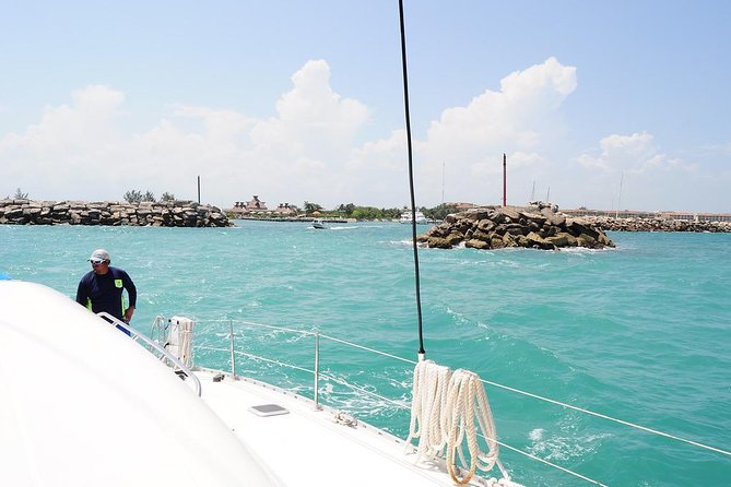 Catamaran Sail and Snorkeling Tour with Open Bar in Puerto Morelos - The real price and what it includes