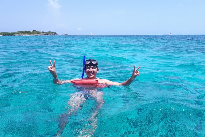 Catamaran Sailing and Snorkeling to Isla Mujeres from Cancun - What the $20 Price Really Means