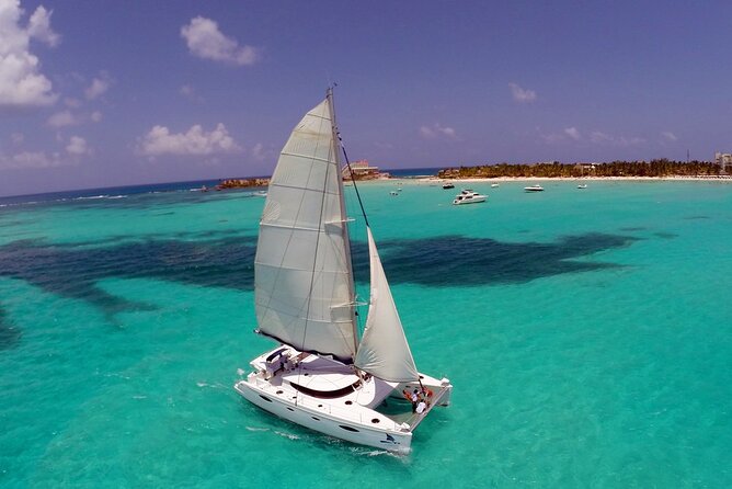 Catamaran Sailing and Snorkeling to Isla Mujeres from Cancun - The Optional Spinnaker Flight