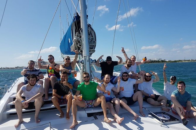 Catamaran Sailing Experience & Snorkeling Tour to Isla Mujeres - Who should book this Isla Mujeres tour