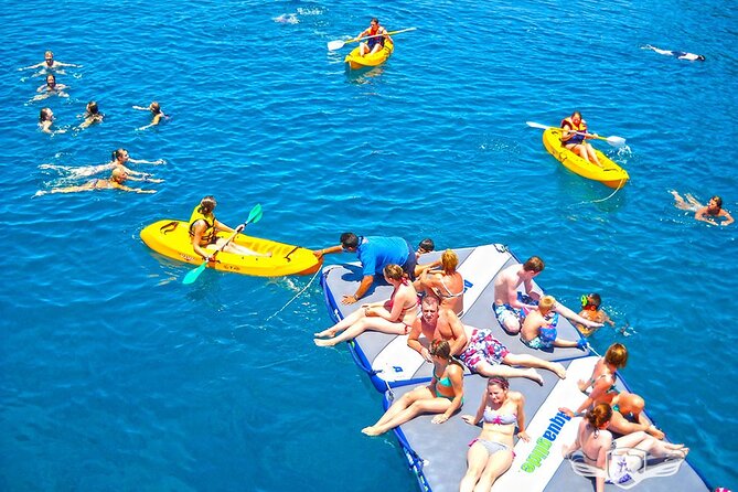 Catamaran Sailing Experience to Papagayo's Beaches with lunch and drinks - Group size, pickup, and practical planning