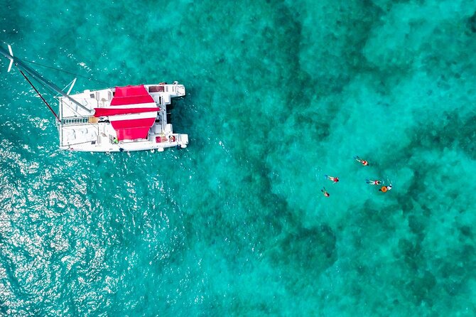 Catamaran Sailing to Isla Mujeres From Cancun - Who will enjoy this catamaran day?