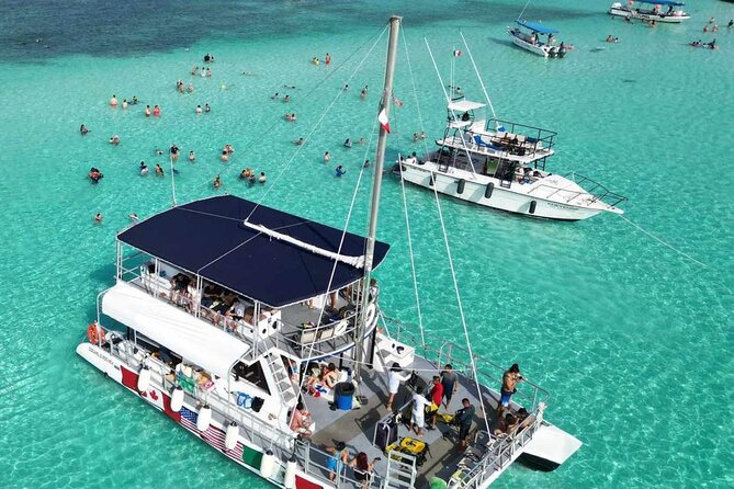 Catamaran Sky Tour in Cozumel - Colombia Reef and its colorful fish