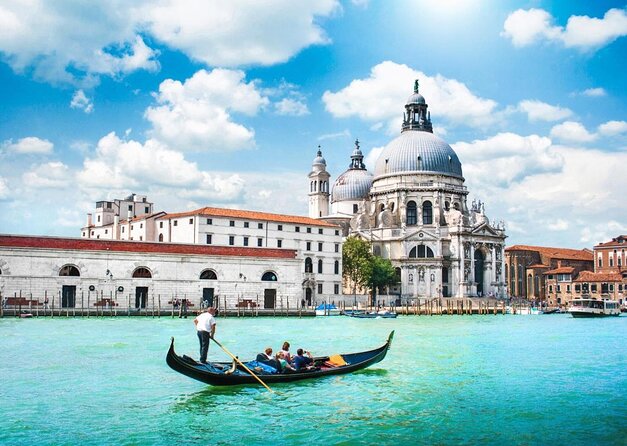Catamaran Spritz Tour - A different way to see Venice