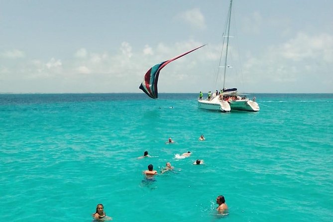 Catamaran to Isla Mujeres, Open bar, buffet, Beach Club Included - Snorkeling at the reef