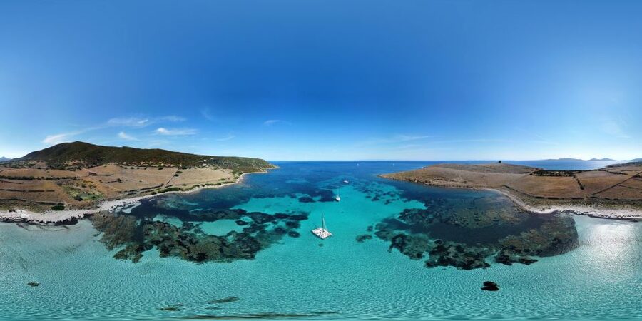 Catamaran tour Asinara island national park Buriana Charter - Lunch aboard with mussels, fish, and wine