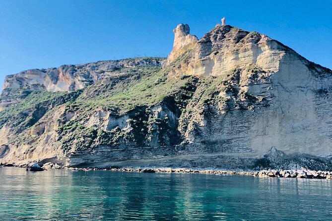 Catamaran tour stops bathing and snorkeling toast with prosecco - The crew, group size, and onboard feel