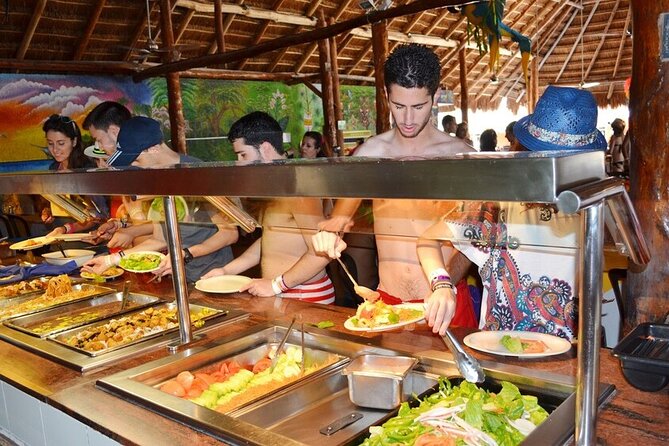 Catamaran Tour to Isla Mujeres from Cancún with Bar and Lunch - Who will enjoy this tour most