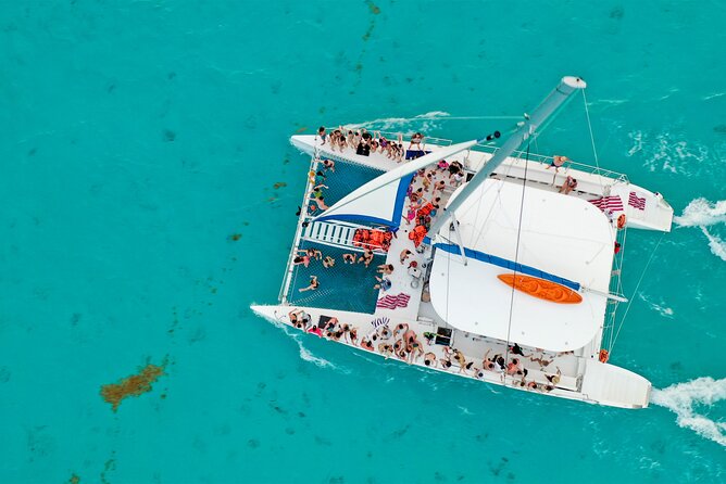 Catamaran Tour to Isla Mujeres Open bar and Lunch - Practical details that can shape your day