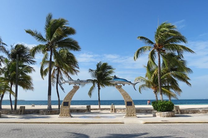 Catamaran Tour to Isla Mujeres, Open bar, Lunch, Snorkeling, Beach Club Included - A Seven-Hour Catamaran Day from Cancun