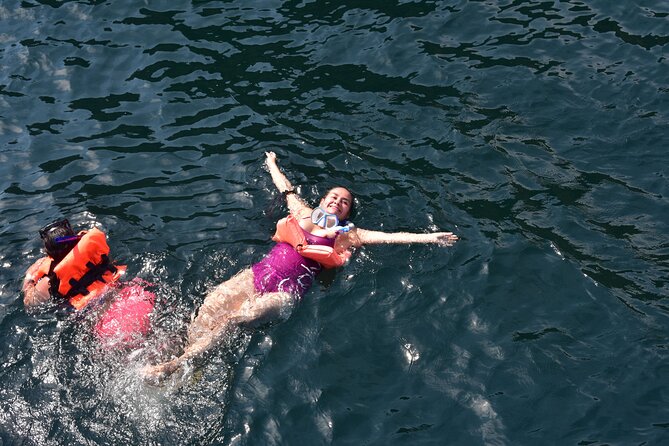 Catamaran Tour to the Arches, Playa las Animas, Snorkeling and more - Group size, comfort, and practical concerns