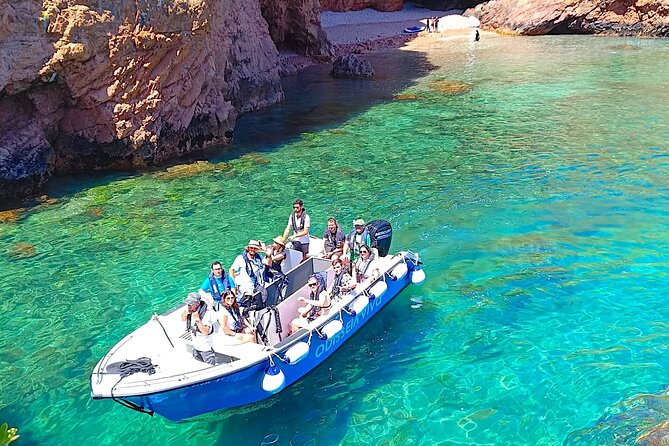 Catamaran trip to Berlengas Island + visit to the caves - The real appeal of Berlenga Island