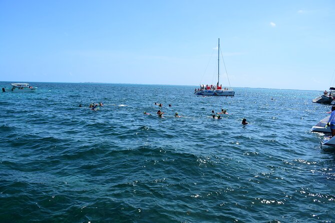 Catamaran Unlimited Adventure to Isla Mujeres" From Cancun - Shopping and a walk through the island center