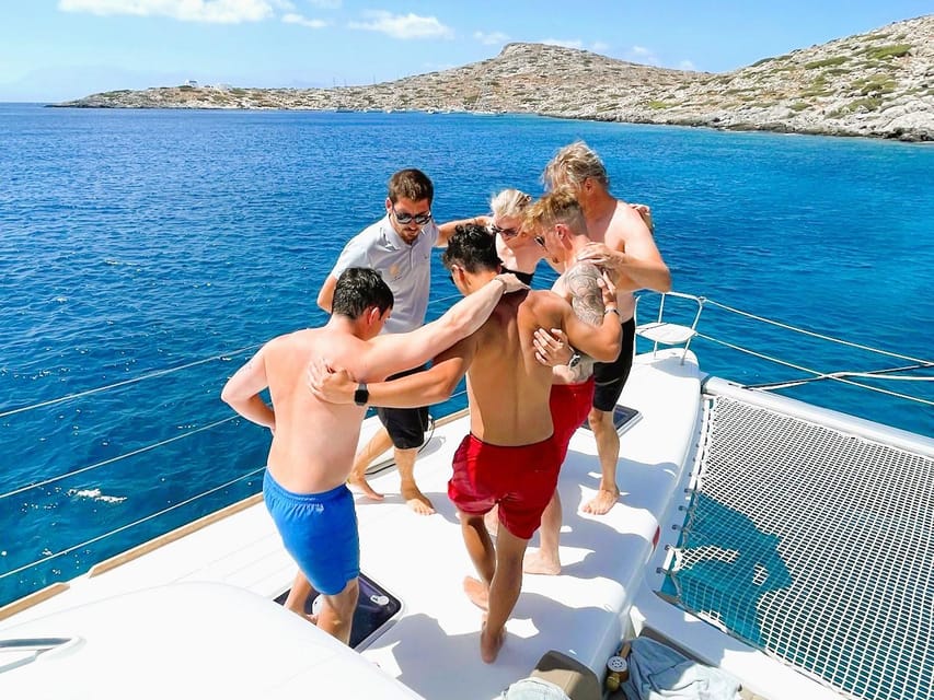 Chania: Afternoon Catamaran trip - Dinner, Drinks & Sunset - Who will enjoy this cruise most