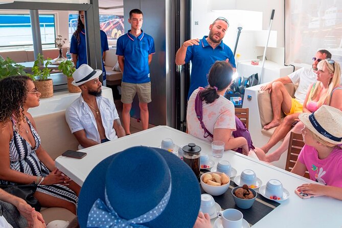 Chania Morning Catamaran Cruise with Premium Lunch & Drinks - What the open bar includes