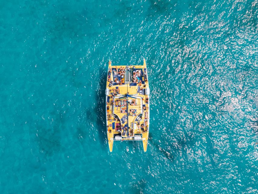 Comino: Blue Lagoon Catamaran Cruise with Lunch and Open Bar - A full day on the Spirit of Malta
