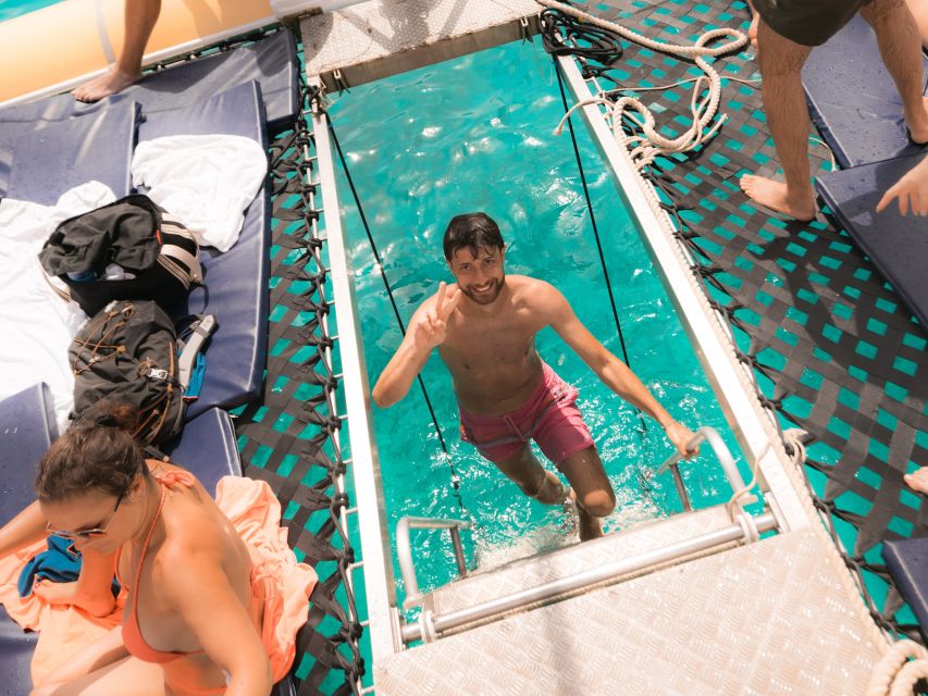 Comino: Blue Lagoon Catamaran Cruise with Lunch and Open Bar - Swimming and snorkeling in Malta’s clearest water