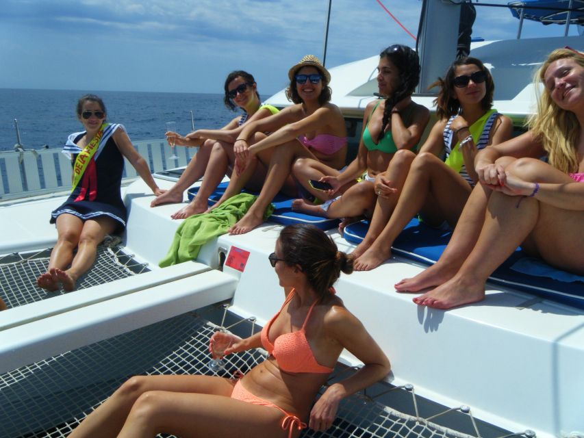 Costa Tropical: Luxury Catamaran Trip with Lunch - Ninety minutes at anchor